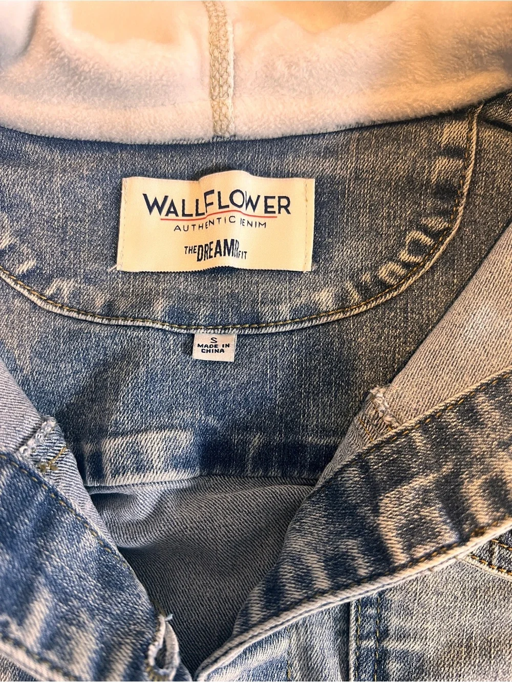 Wallflower Girls' Denim Jacket with Tan Camo Hood & Sleeves SIZE SMALL